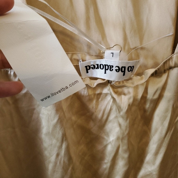 To Be Adored - Picture 5 of 5